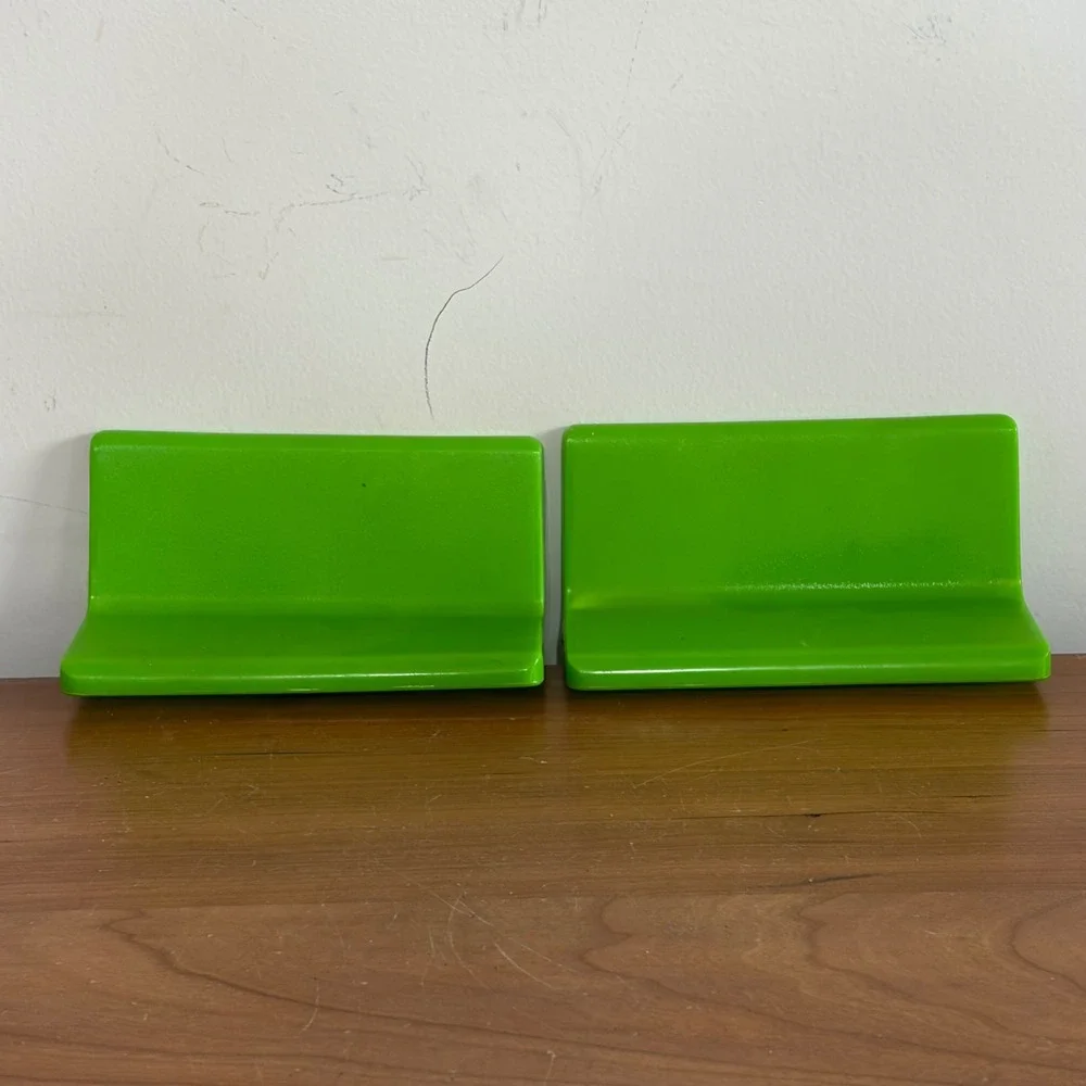 Vintage 1982 Mattel Barbie McDonalds Replacement Benches Green Plastic 2pc Set
